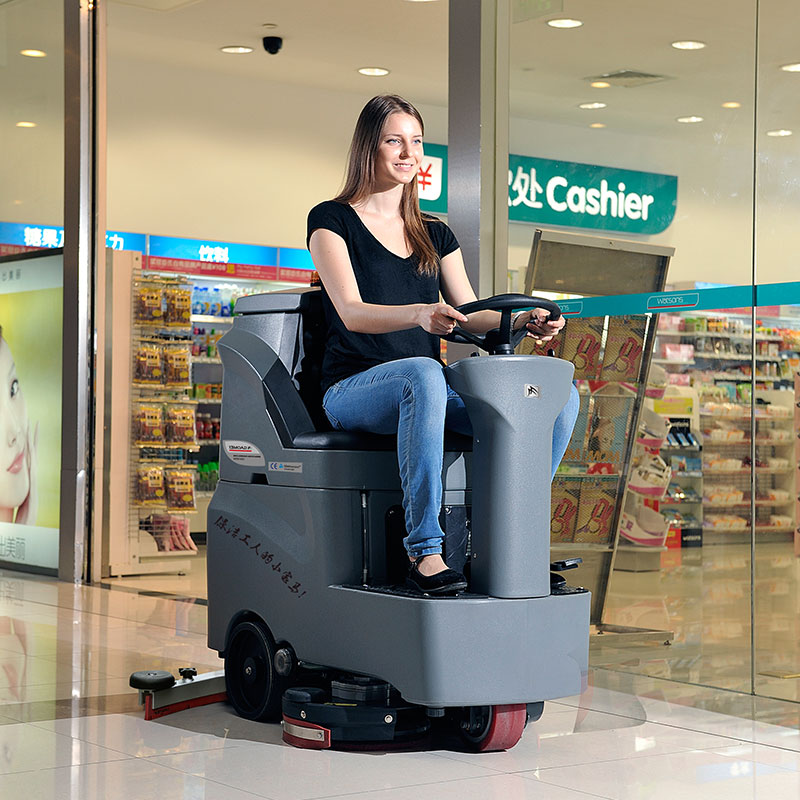 超市地面清洁机使用注意事项